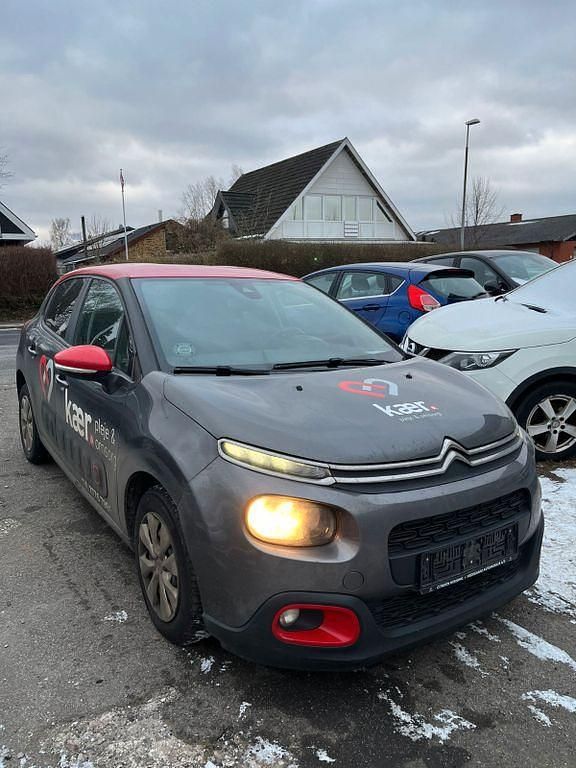 Gebraucht Citroën C3 Feel 75 PS (55 kW) 2018 Grau Kleinwagen