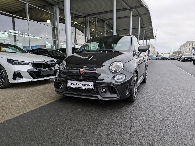 Gebraucht Abarth 695 179 PS (131 kW) 2023 Schwarz Kleinwagen