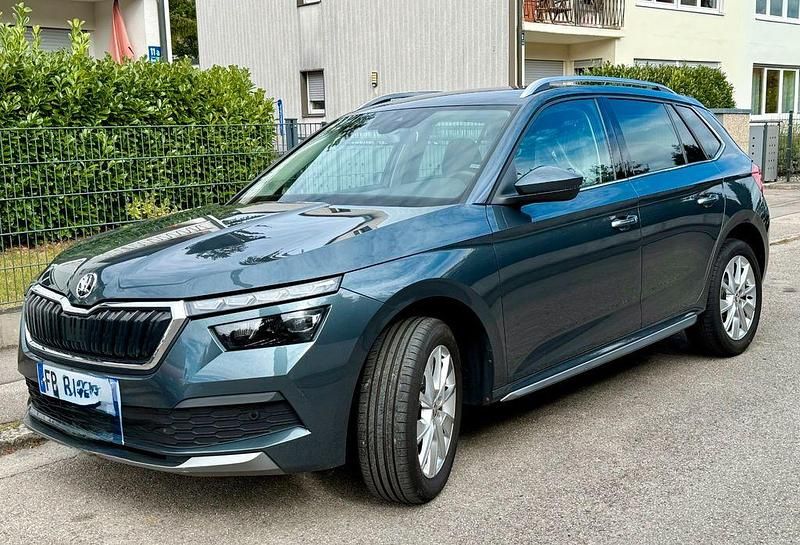 Grau Gebraucht 2020 Skoda Kamiq Style SUV | 21.000 € (Fairer Preis) - Bild 1/4
