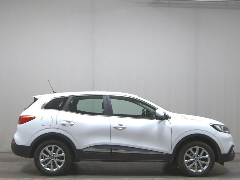 Weiss Gebraucht 2019 Renault Kadjar Business SUV | 9.680 € (Guter Preis) - Bild 1/4