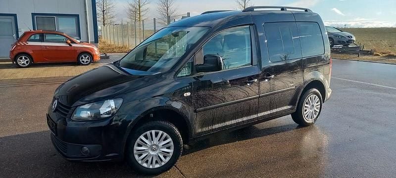 Gebraucht VW Caddy Team 102 PS (75 kW) 2014 Schwarz Van / Kleinbus