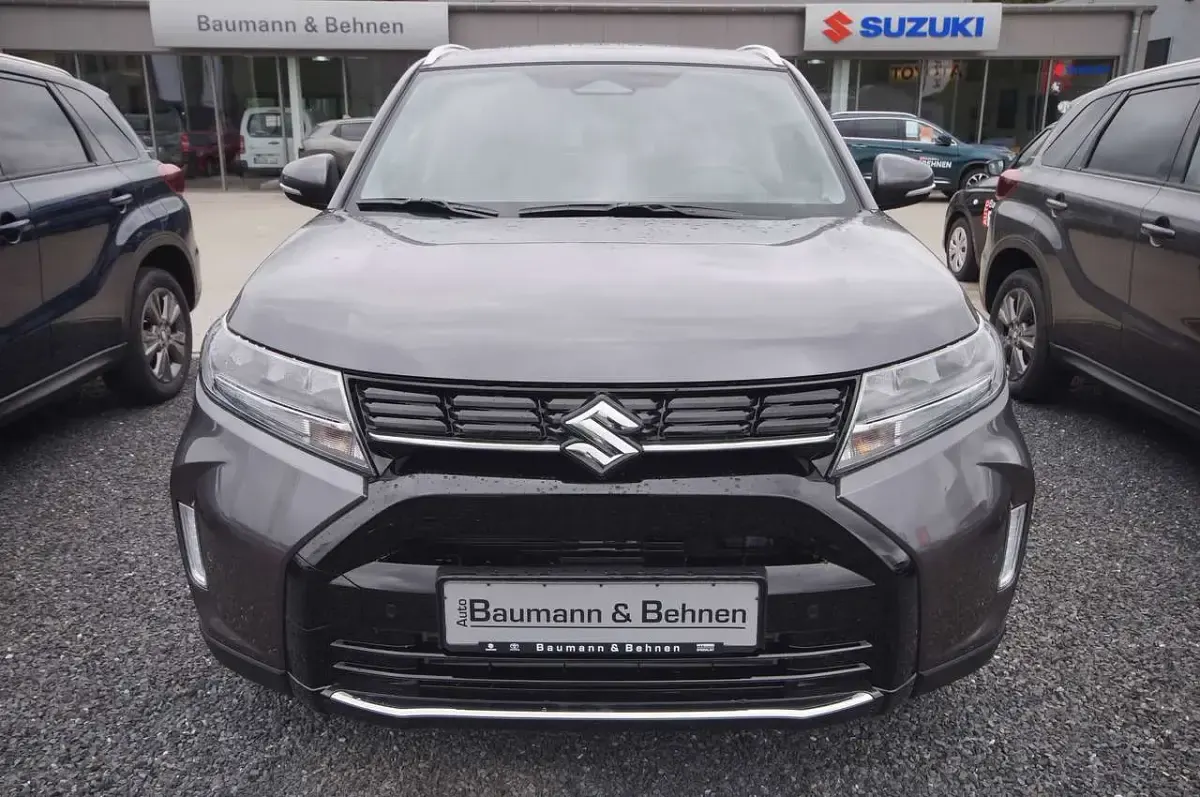 Neu Suzuki Vitara Comfort+ 110 PS (80 kW) 2026 Titan dark grey pearl SUV