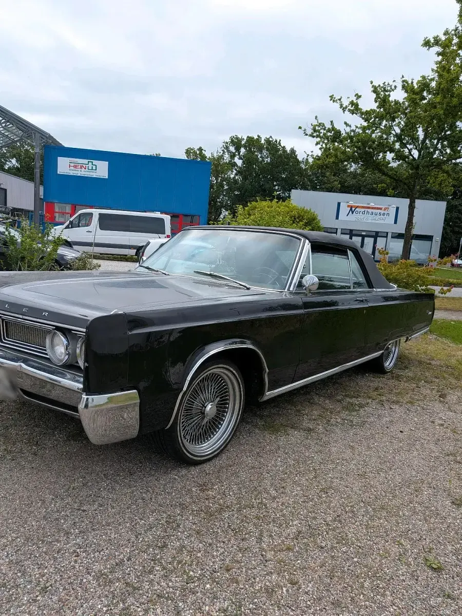 Gebraucht Chrysler Newport 323 PS (237 kW) 1967 Schwarz Cabrio