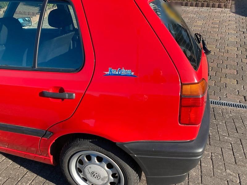 Second-hand VW Golf III 75 CP (55 kW) 1994 Roșu Berlinǎ