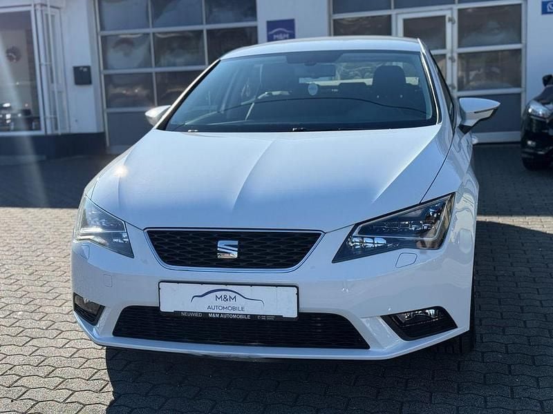 Second-hand Seat Leon Style 122 CP (89 kW) 2014 Alb Berlinǎ