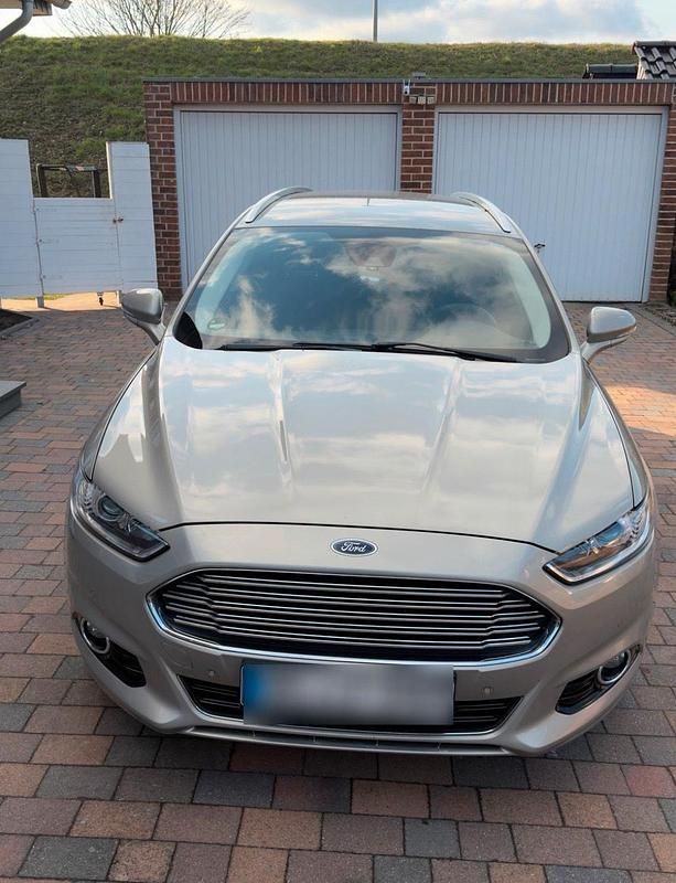 Gebraucht Ford Mondeo 150 PS (110 kW) 2015 Beige Kombi