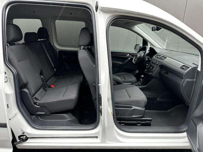 Gebraucht VW Caddy Trendline 110 PS (80 kW) 2019 Weiß Van / Kleinbus