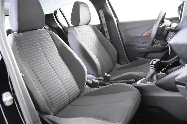 Gebraucht Peugeot 208 Active 75 PS (55 kW) 2023 Schwarz Kleinwagen