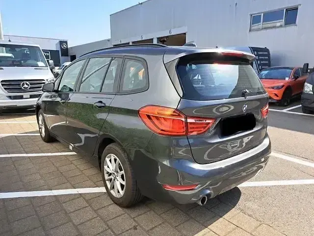 Gebraucht BMW 216 Gran Tourer Advantage 116 PS (85 kW) 2021 Grau Van / Kleinbus