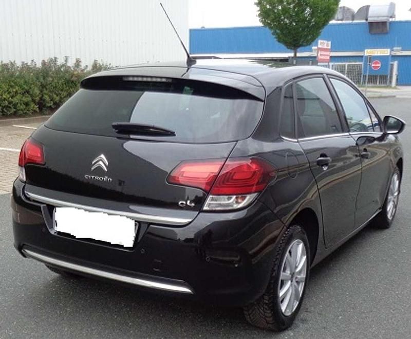 Gebraucht Citroën C4 PureTech 131 PS (96 kW) 2016 Schwarz Limousine