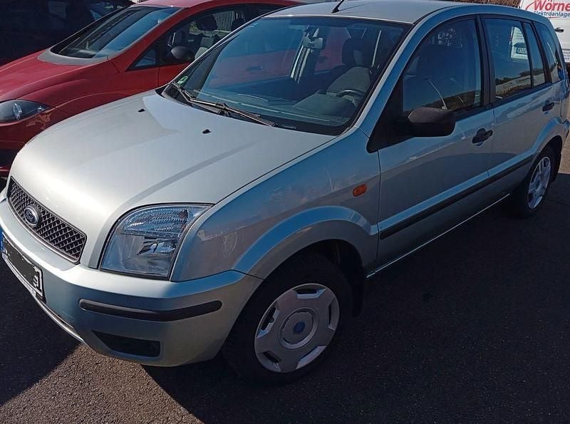 Gebraucht Ford Fusion 80 PS (58 kW) 2004 Silber Kleinwagen