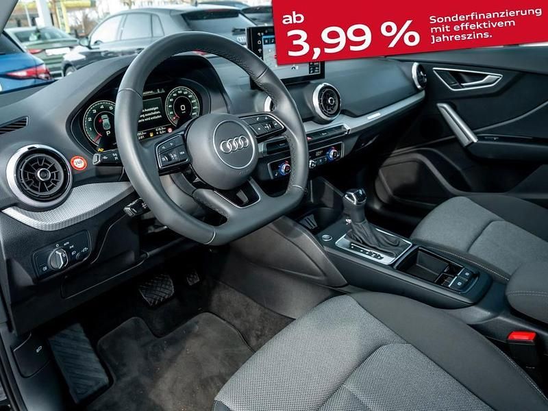 Gebraucht Audi Q2 Ambiente 150 PS (110 kW) 2025 Mythosschwarz metallic SUV