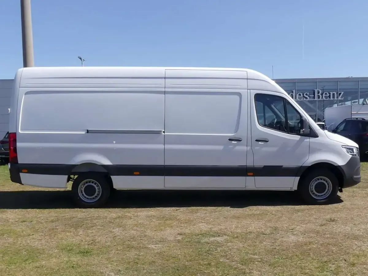 Ny Mercedes Sprinter 170 HK (125 kW) 2026 Hvid Van