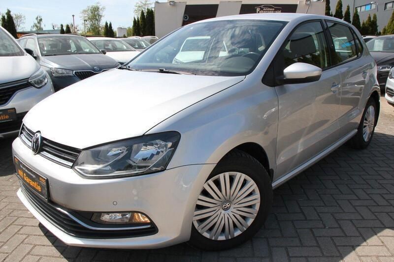 Gebraucht VW Polo Highline 110 PS (80 kW) 2015 Silber Kleinwagen