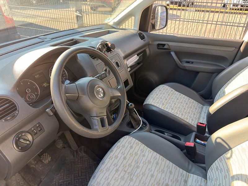 Gebraucht VW Caddy 75 PS (55 kW) 2012 Weiß Van / Kleinbus