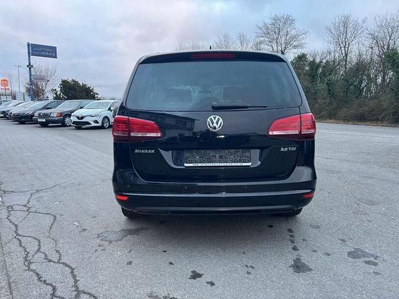 Gebraucht VW Sharan Comfortline 150 PS (110 kW) 2016 Schwarz Van / Kleinbus