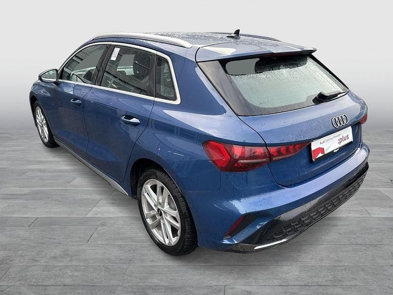 Gebraucht Audi A3 S-Line 204 PS (150 kW) 2025 Ascariblau metallic Limousine