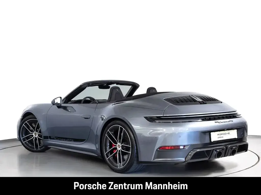 Gebraucht Porsche 992 541 PS (397 kW) 2026 Grau Cabrio