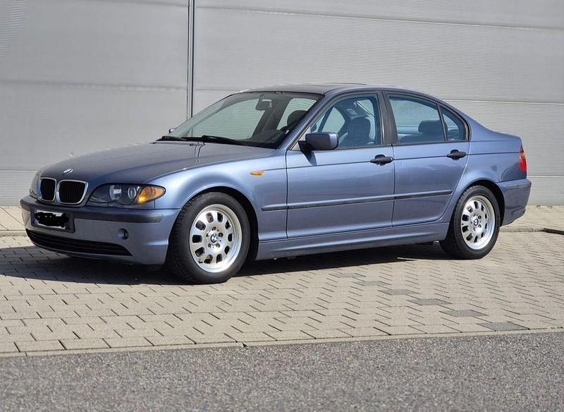 Gebraucht BMW 318 143 PS (105 kW) 2002 Limousine