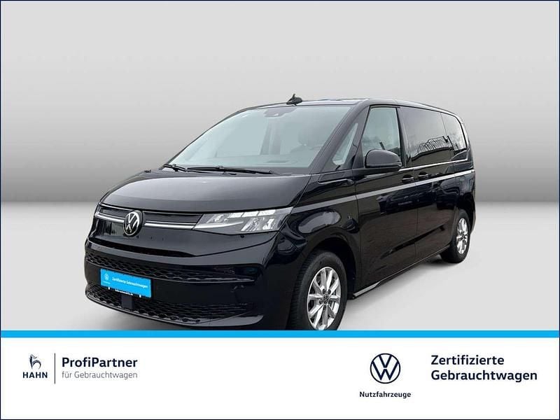Deep black perleffekt Gebraucht 2024 VW T7 Life Van | 49.490 € (Superpreis) - Bild 1/3