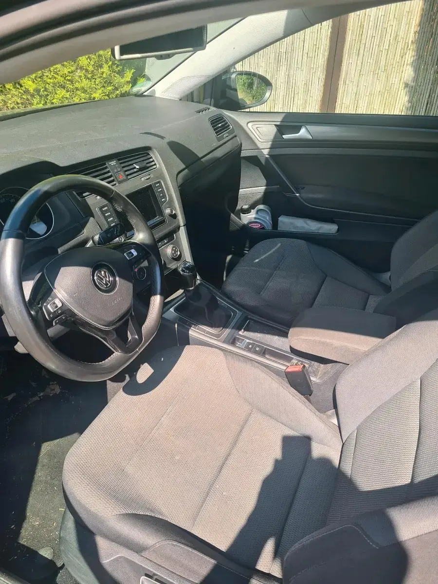 Gebraucht VW Golf VII 85 PS (62 kW) 2013 Schwarz Limousine