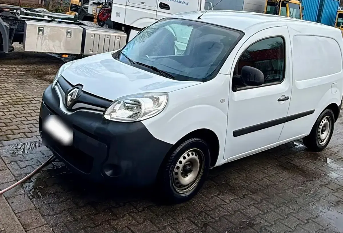 Usata Renault Kangoo 110 CV (80 kW) 2019 Bianco Monovolume