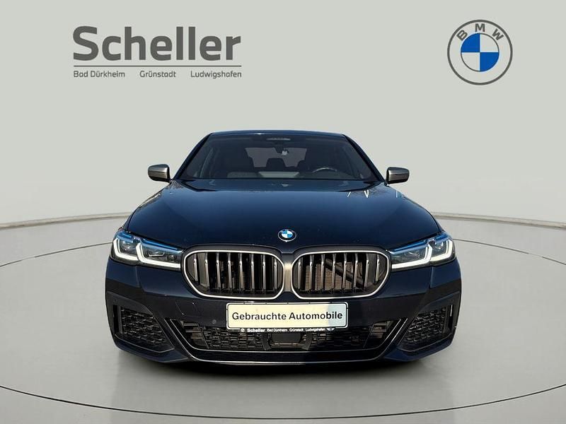 Gebraucht BMW M550 Performance 530 PS (389 kW) 2023 Schwarz Limousine
