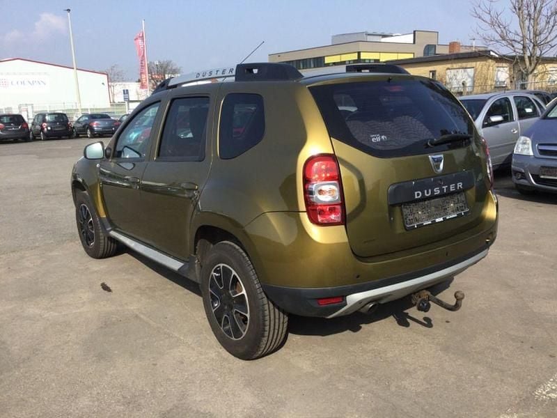 Gebraucht Dacia Duster Prestige 125 PS (91 kW) 2016 Grün SUV