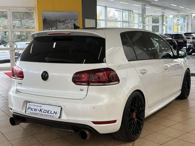 Gebraucht VW Golf VII Edition 235 PS (172 kW) 2012 Schwarz Limousine