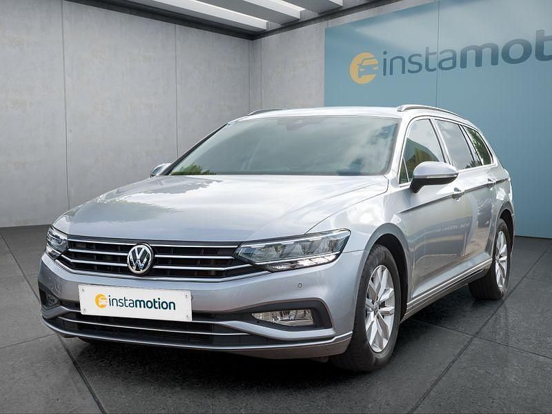 Silber Gebraucht 2020 VW Passat Kombi | 20.099 € (Guter Preis) - Bild 1/4
