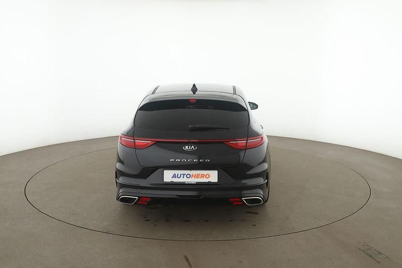 Gebraucht Kia ProCeed GT 204 PS (150 kW) 2021 Schwarz Kombi