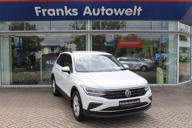 Pure white Gebraucht 2021 VW Tiguan SUV | 28.500 € (Fairer Preis) - Bild 1/4