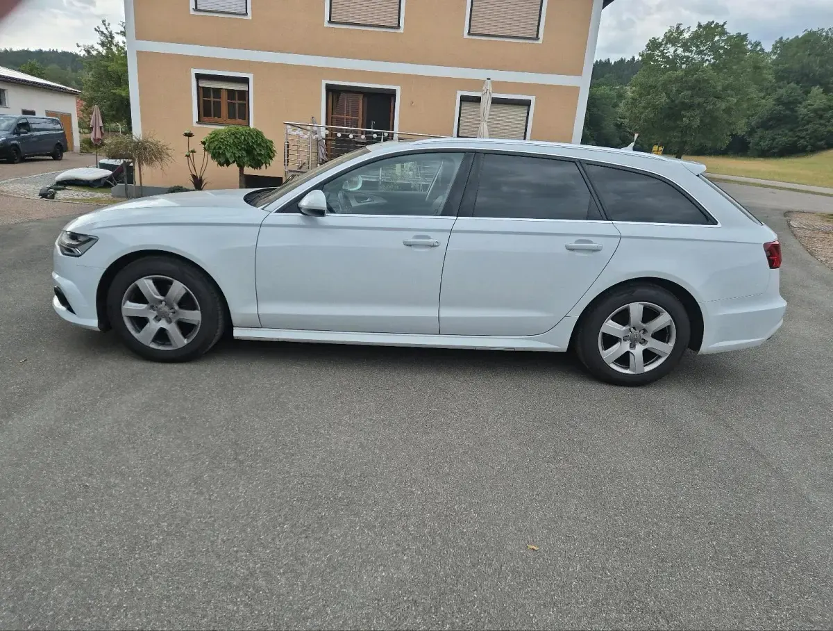 Gebraucht Audi A6 190 PS (139 kW) 2016 Weiß Kombi