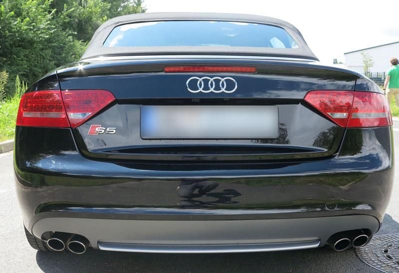 Gebraucht Audi Cabriolet 333 PS (244 kW) 2010 Schwarz Cabrio