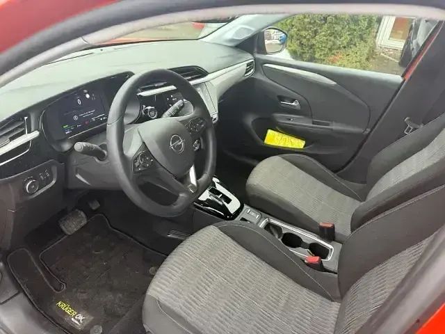 Gebraucht Opel Corsa-e Edition 100 kW (136 PS) 2022 Power orange/dynamik orange Kleinwagen