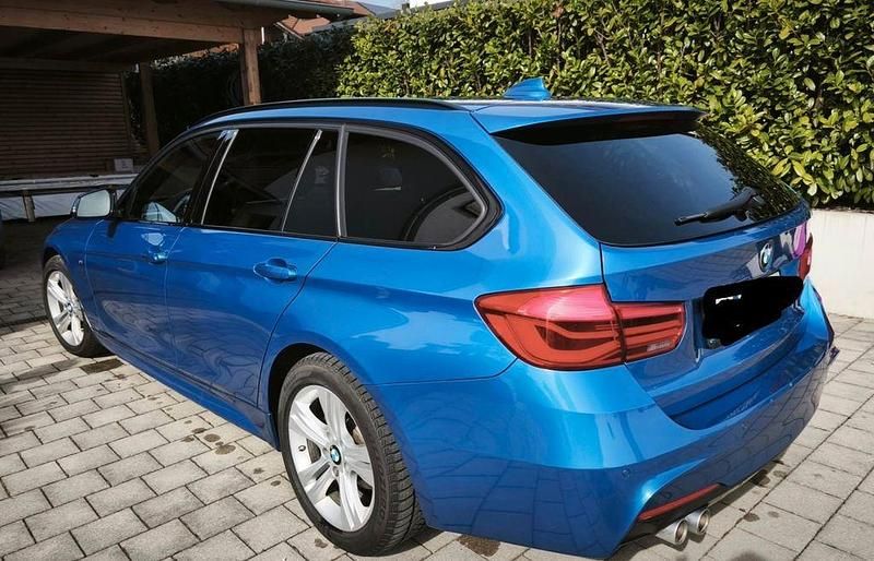 Gebraucht BMW 320 M Sport 190 PS (139 kW) 2017 Blau Kombi