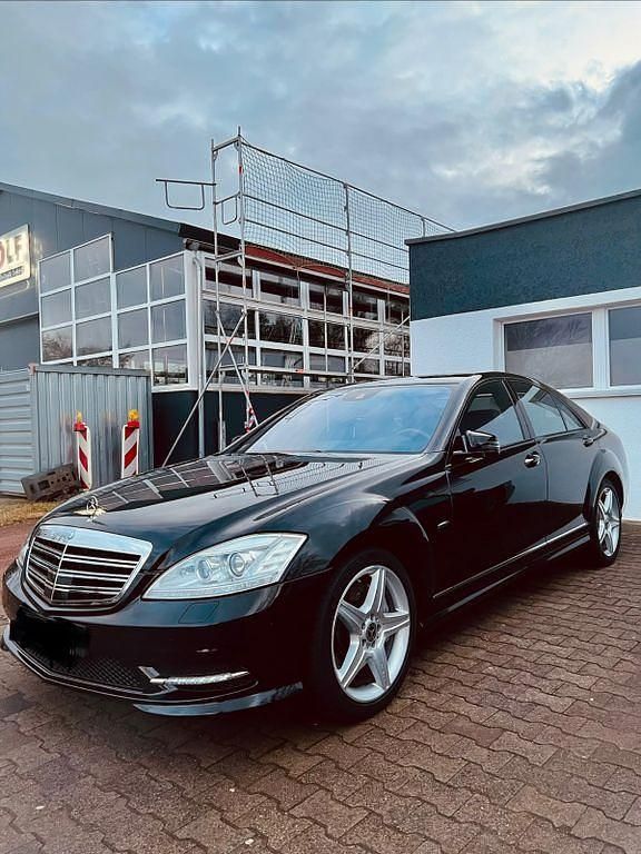 Gebraucht Mercedes S500 435 PS (319 kW) 2011 Limousine