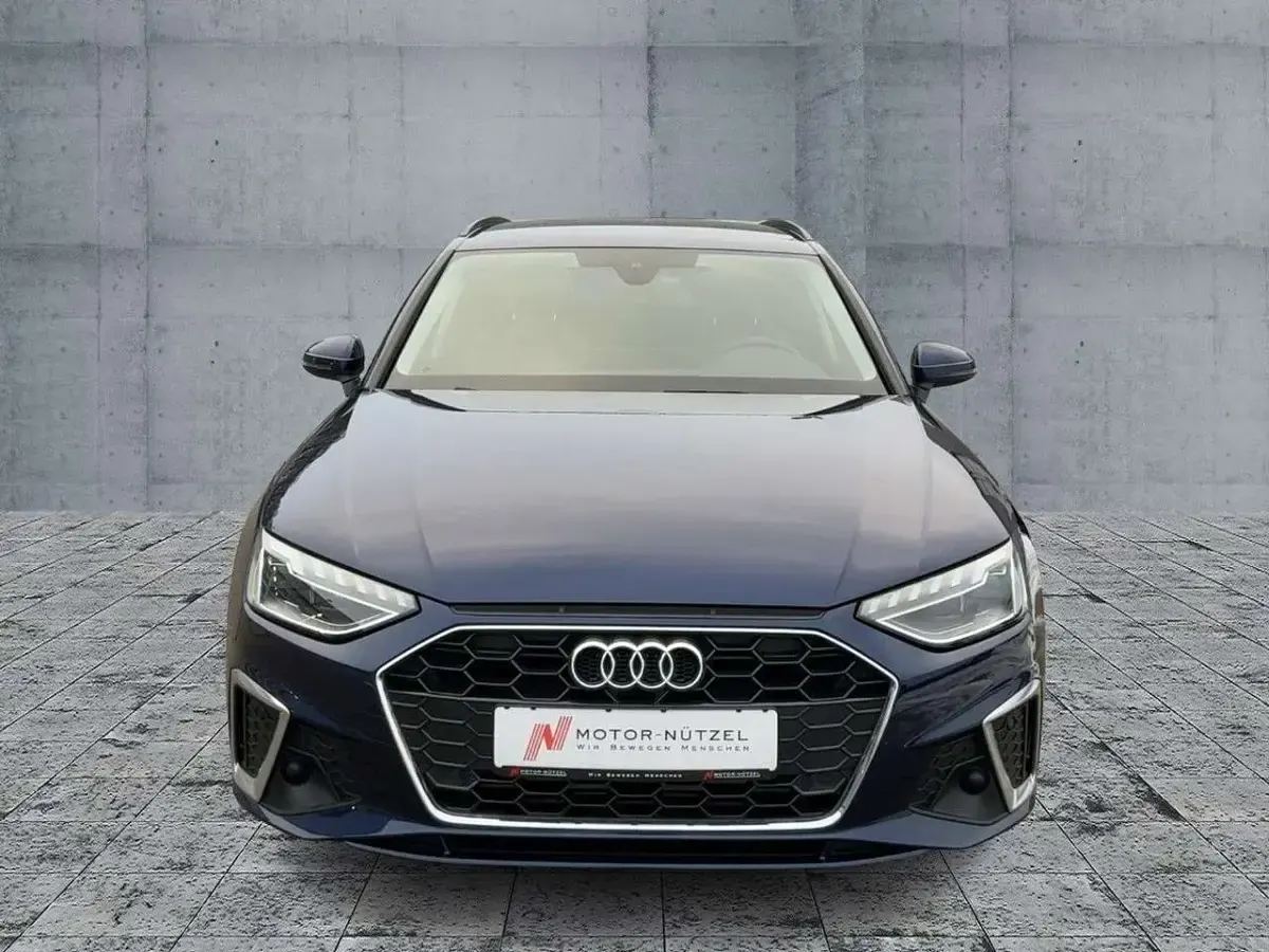 Usata Audi A4 S-Line 204 CV (150 kW) 2023 Blu Station wagon