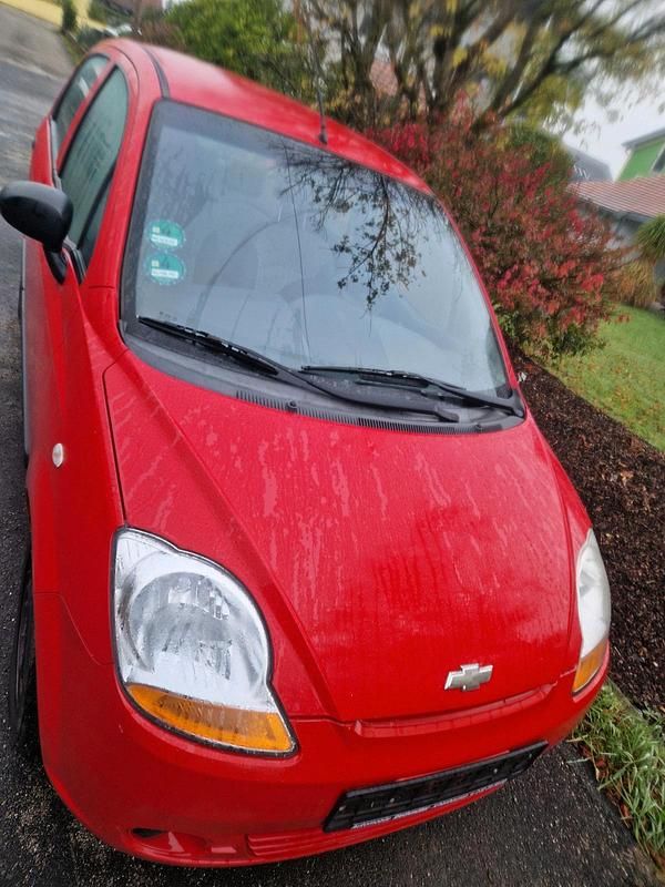 Rot Gebraucht 2009 Chevrolet Matiz Kleinwagen | 1.399 € (Fairer Preis) - Bild 1/4