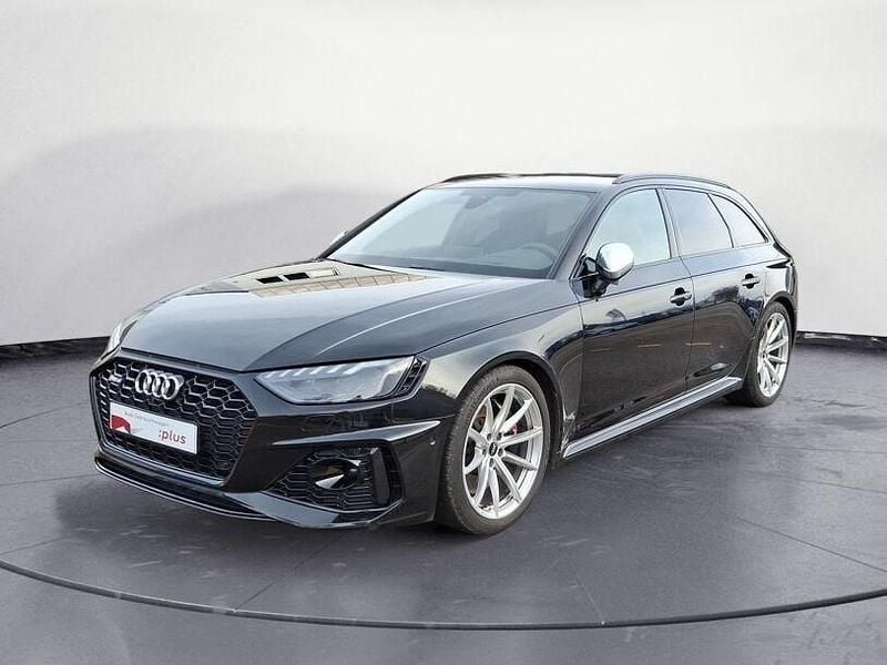 Gebraucht Audi RS4 Ambiente 450 PS (330 kW) 2021 Mythosschwarz metallic Kombi