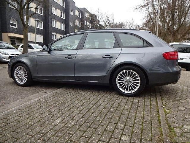 Gebraucht Audi A4 136 PS (100 kW) 2014 Grau Kombi