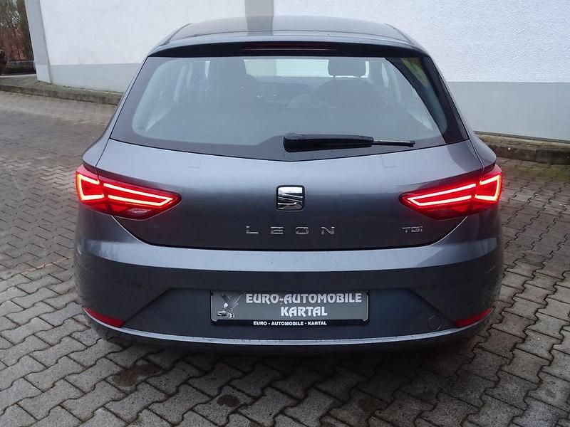 Gebraucht Seat Leon Style 110 PS (80 kW) 2018 Grau Limousine
