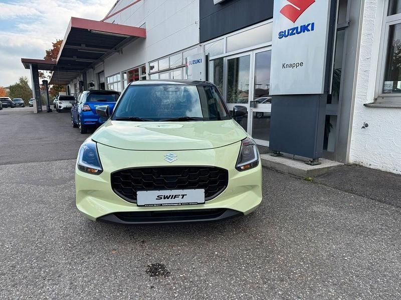 Gebraucht Suzuki Swift Comfort 83 PS (61 kW) 2025 Gelb Kleinwagen
