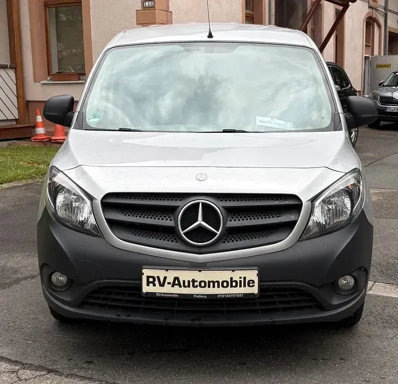 Gebraucht Mercedes Citan 109 90 PS (66 kW) 2018 Silber Van / Kleinbus