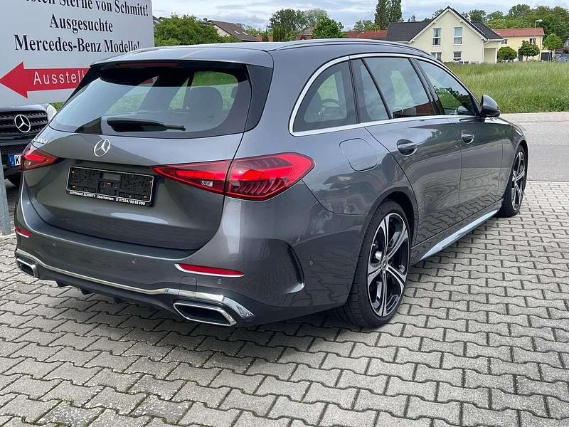 Gebraucht Mercedes C300 AMG line 265 PS (194 kW) 2021 Grau Kombi