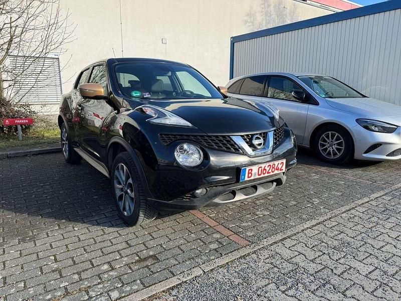 Gebraucht Nissan Juke N-Connecta 117 PS (86 kW) 2018 Schwarz SUV