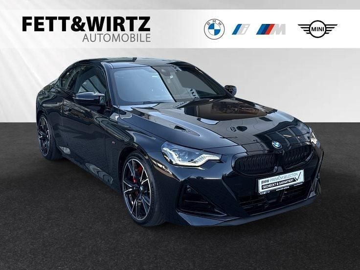 Saphirschwarz metallic Gebraucht 2024 BMW M240 M Sport Coupé | 47.990 € (Fairer Preis) - Bild 1/3