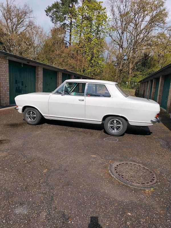 Gebraucht Opel Kadett 60 PS (44 kW) 1970 Weiß Coupé