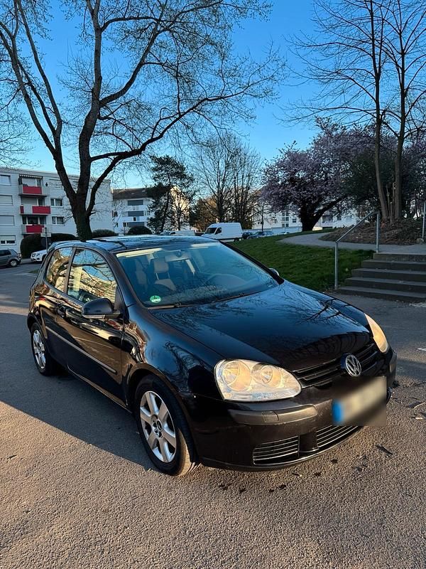 Gebraucht VW Golf V 75 PS (55 kW) 2005 Schwarz Kleinwagen
