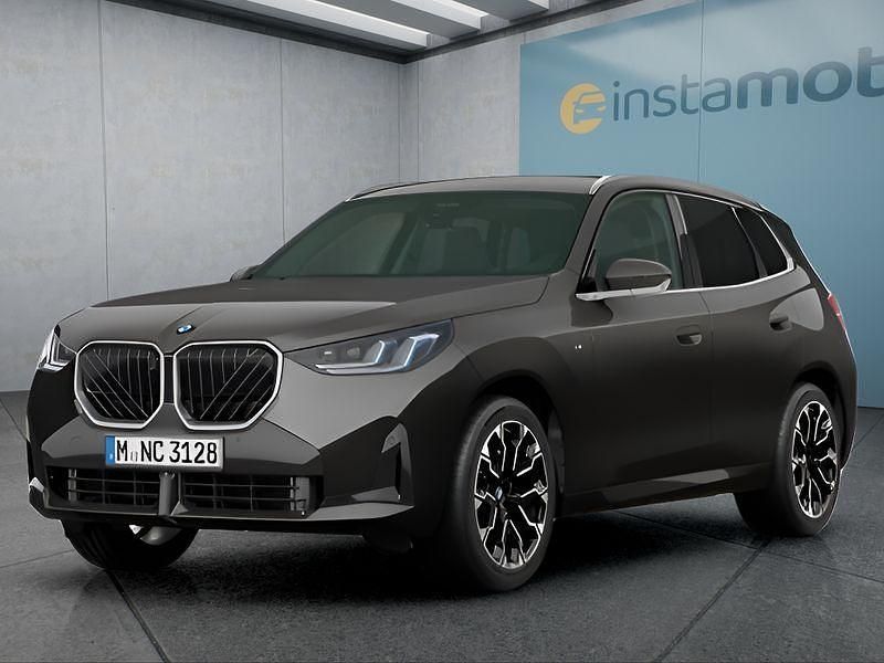 Grau Neu 2025 BMW X3 M Sport SUV | 72.449 € - Bild 1/4